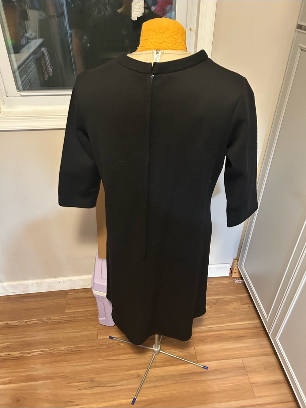 1960s Vintage Black Bow-Accent Women's Dress Jackie O Size Large - Picture 2 of 2